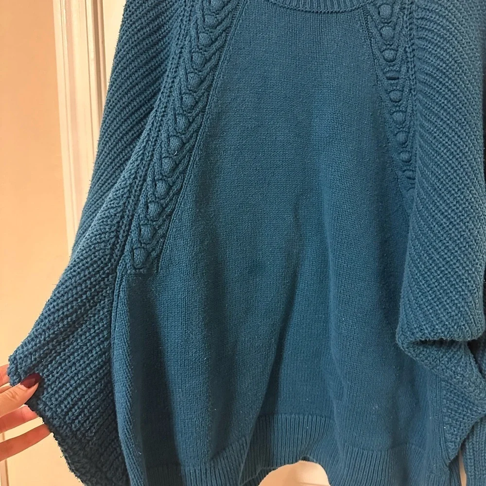 Simply Vera Vera Wang Teal Crew Neck Sweater